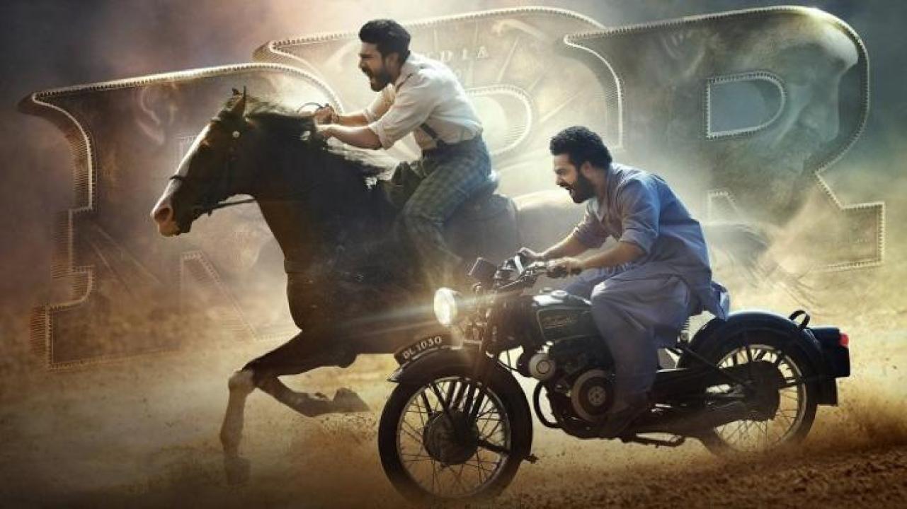 مشاهدة فيلم RRR 2022 مترجم 