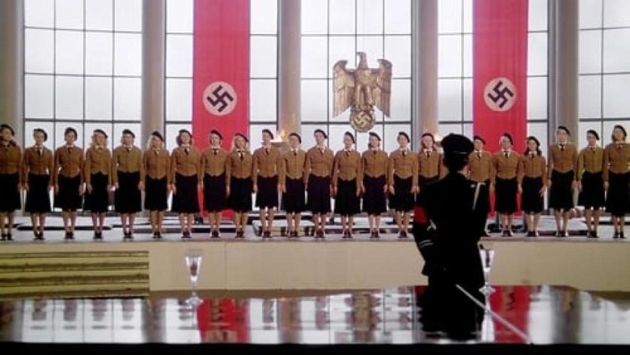 مشاهدة فيلم Salon Kitty 1976 مترجم 